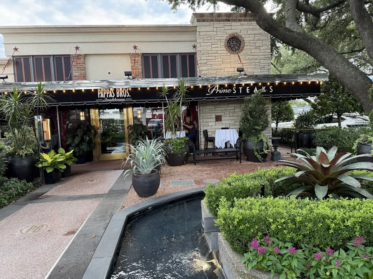 Pappas Bros. Steakhouse — Restaurant
